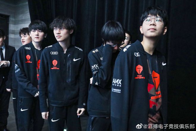 撞的各种因 撞的各种因